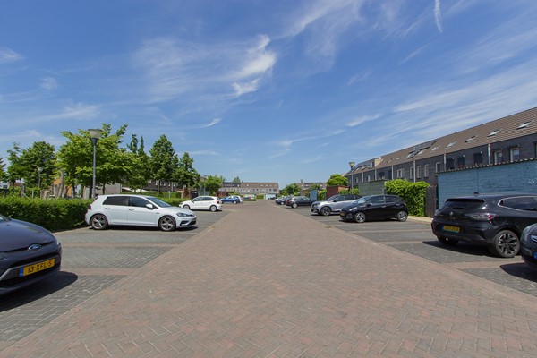 Medium property photo - Mgr. Bekkersstraat 18, 5146 DV Waalwijk